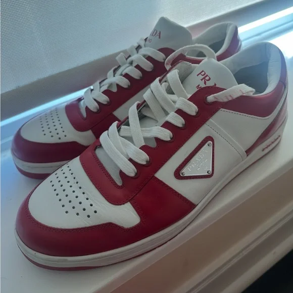 PRADA KICKS - Picture 1 of 4